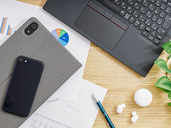 セルフチェックインシステムとは?ホテル導入のメリットとおすすめを紹介